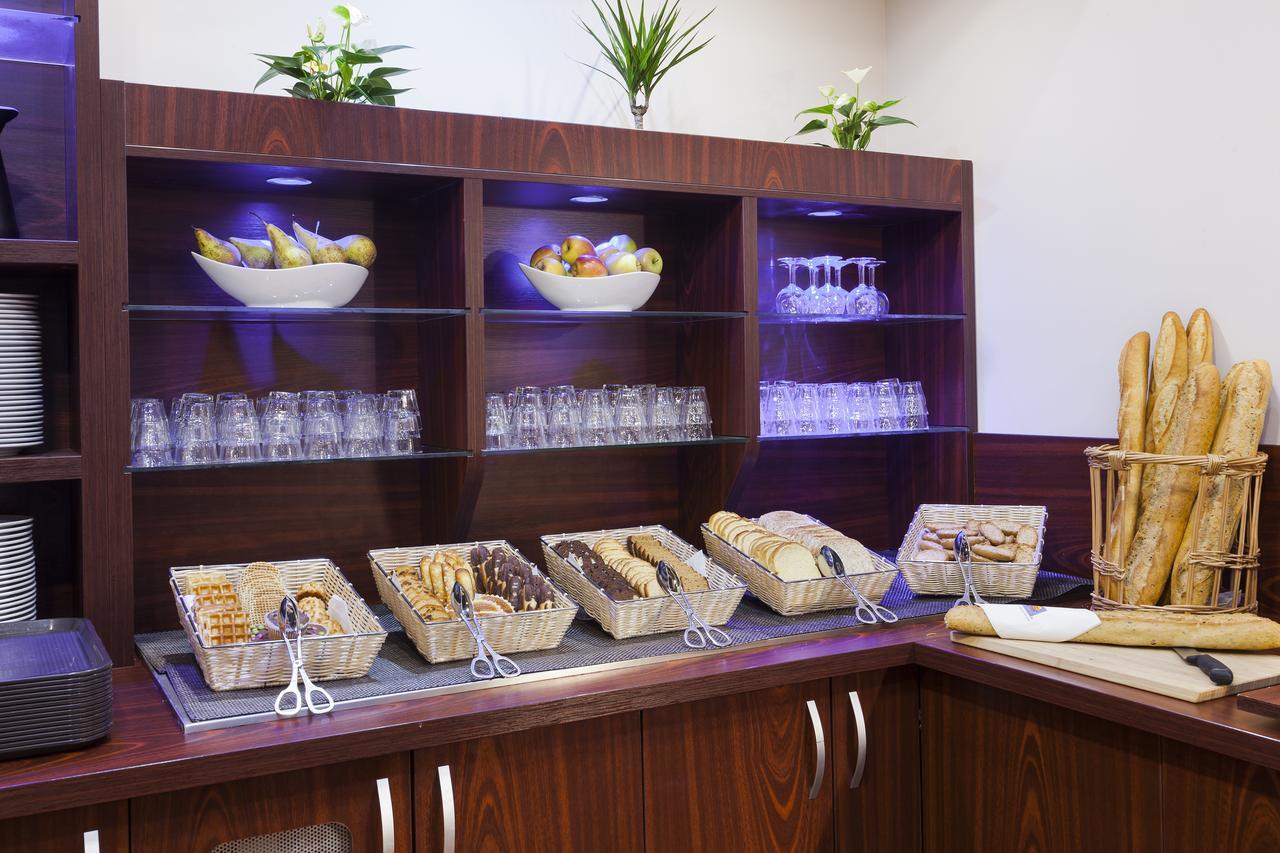 Comfort Hotel Orleans Olivet Provinces Ngoại thất bức ảnh